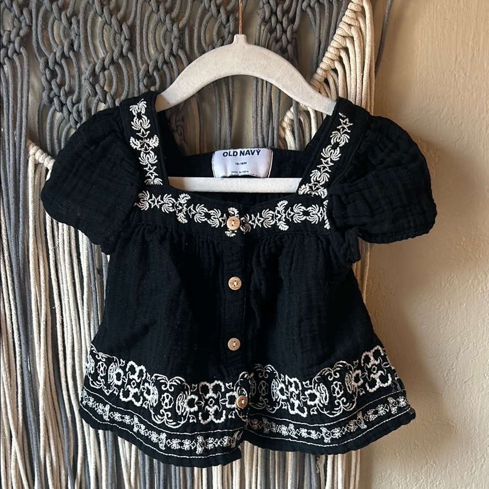 Old Navy Black Embroidered Baby Top
